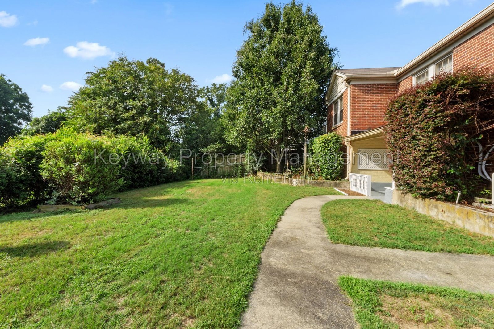 1422 1/2 Heard Ave property image