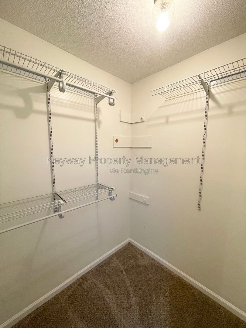 2203 Sagemont Court - Pepperidge property image