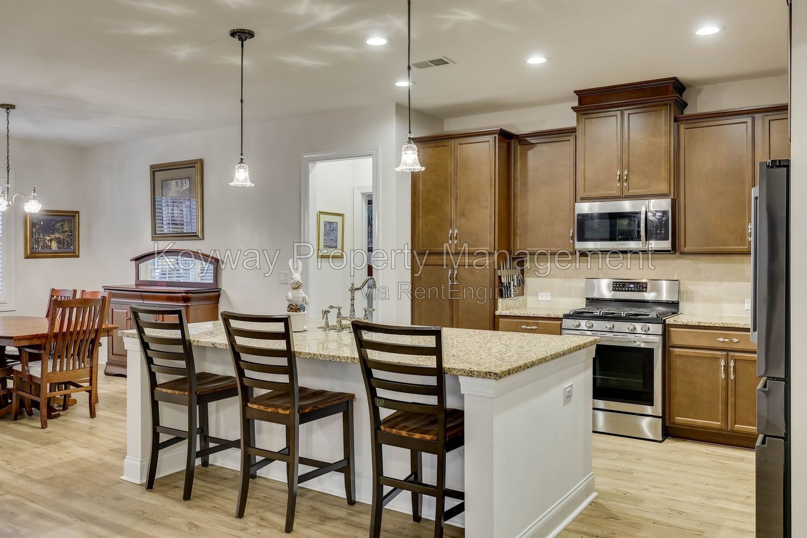 128 Fitzsimmons Drive - Mount Vintage property image