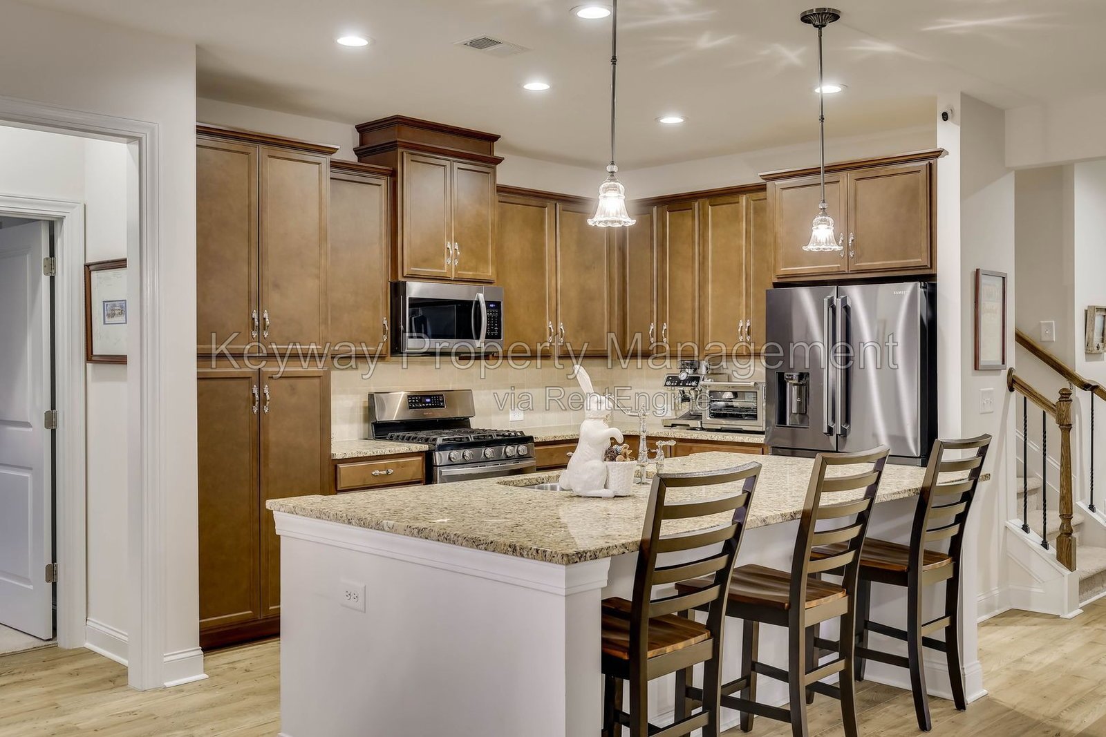 128 Fitzsimmons Drive - Mount Vintage property image