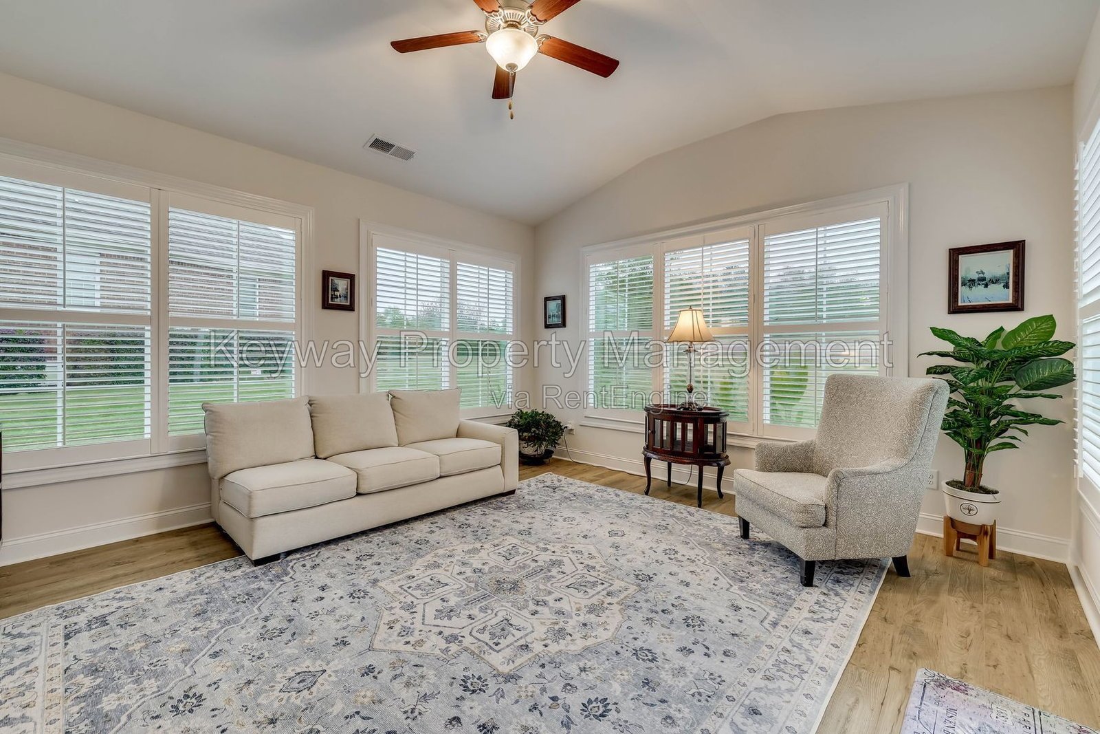 128 Fitzsimmons Drive - Mount Vintage property image