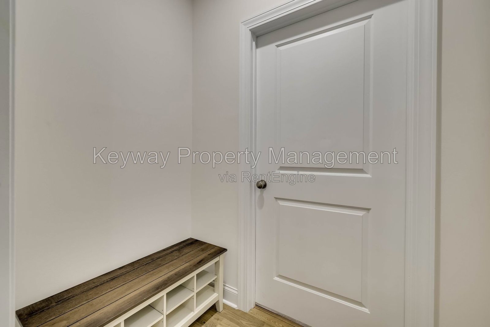 128 Fitzsimmons Drive - Mount Vintage property image