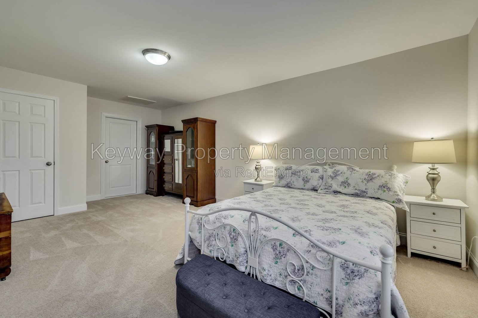 128 Fitzsimmons Drive - Mount Vintage property image
