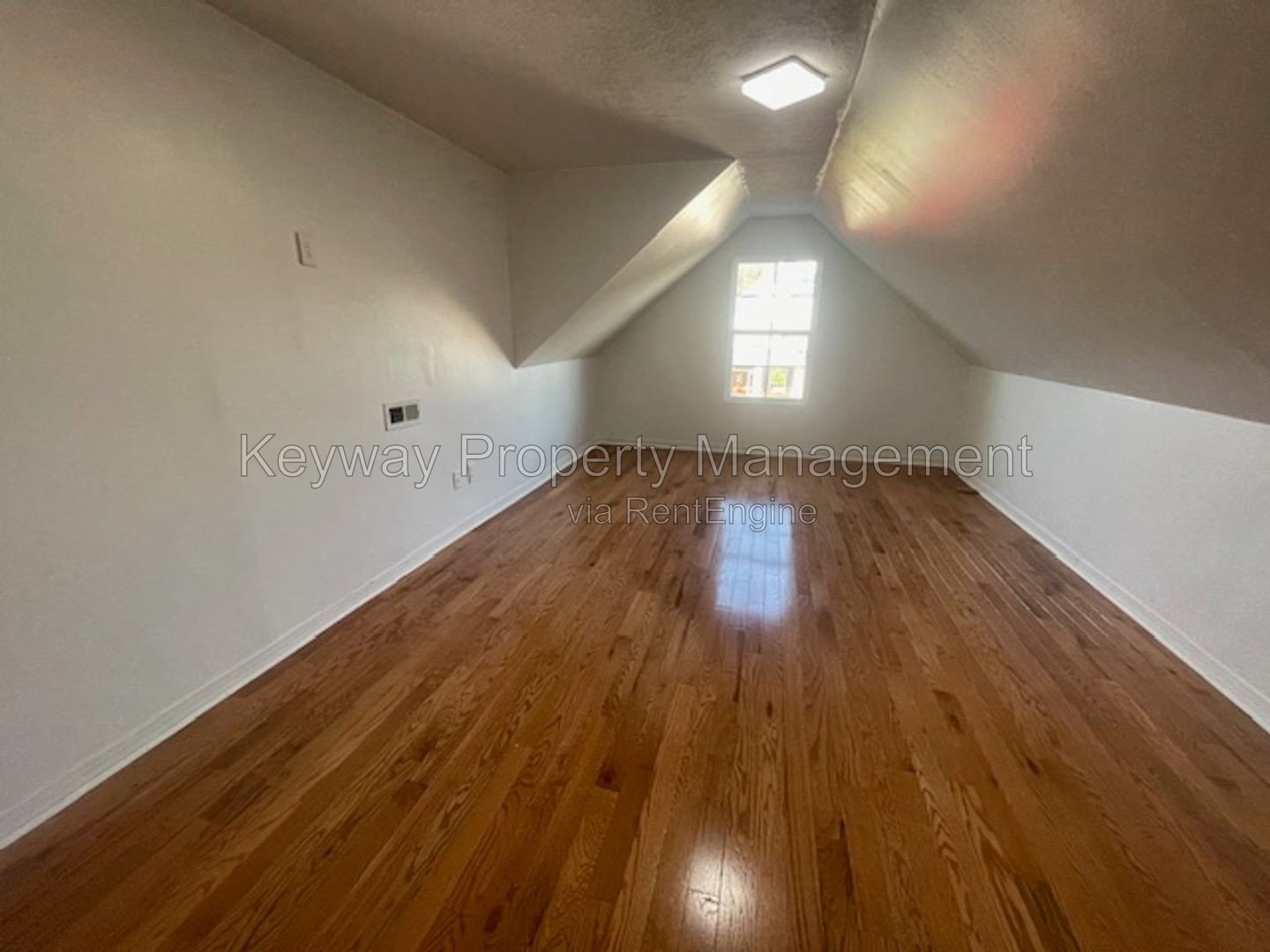 880 Willow Way - Jones Creek property image