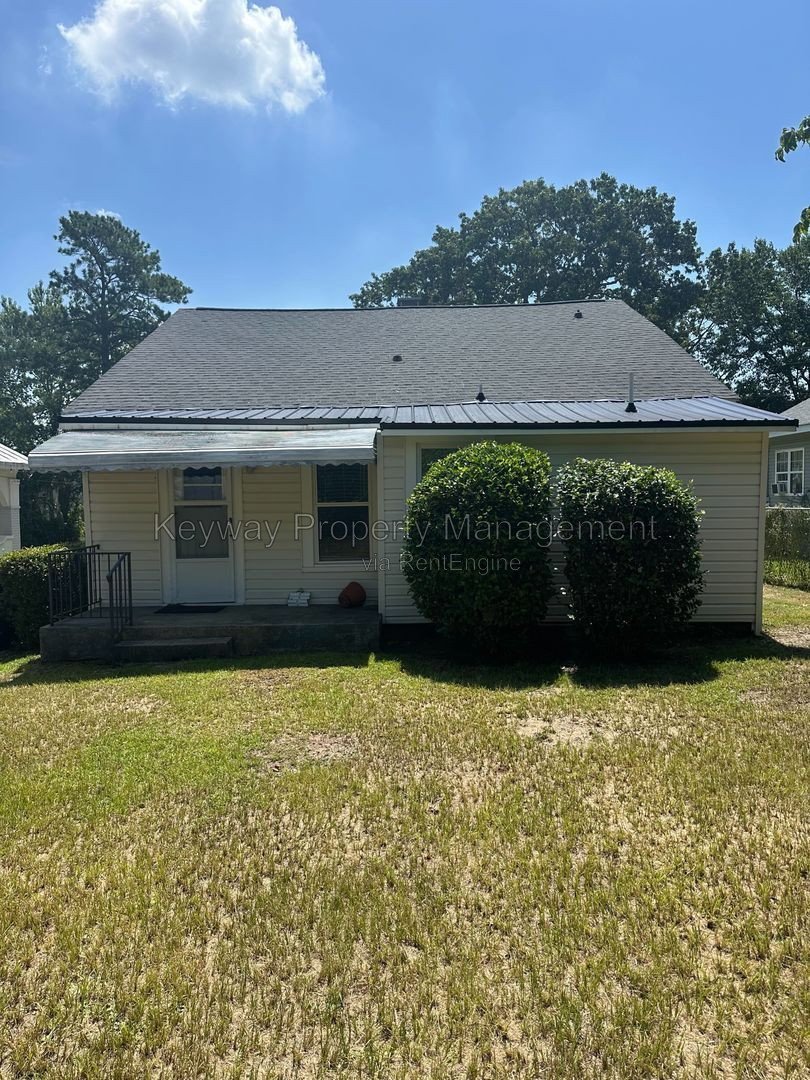 1111 Adrian St - Summerville Terrace property image