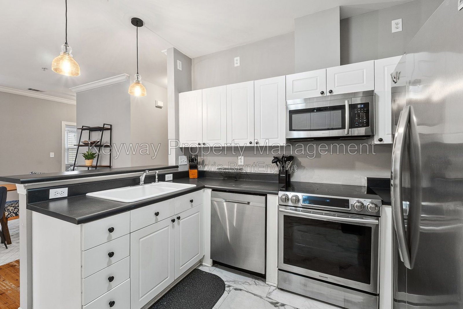 321 Landing Drive - Hammond's Ferry/River Club property image