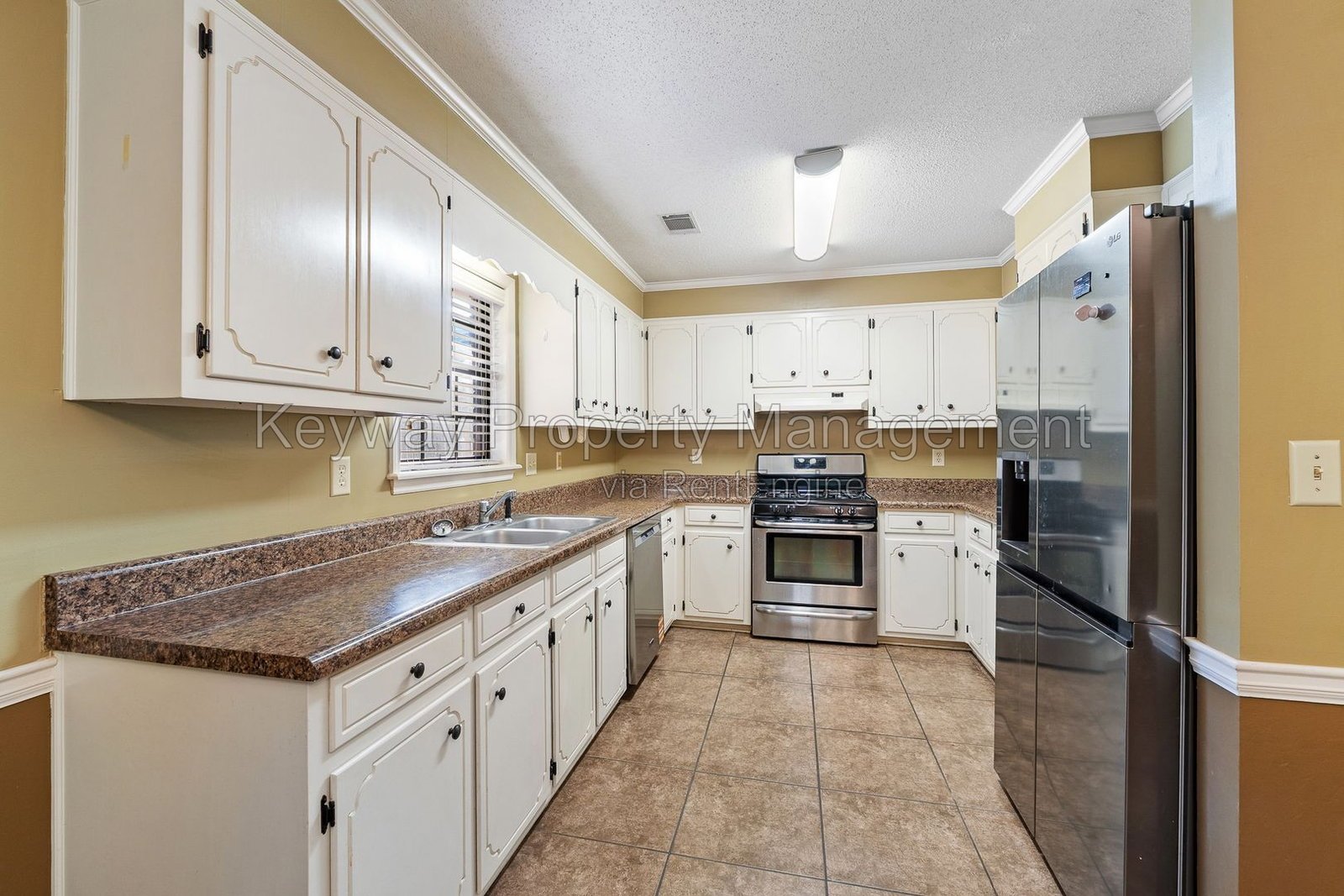 2919 Pointewest Drive - Pointewest property image