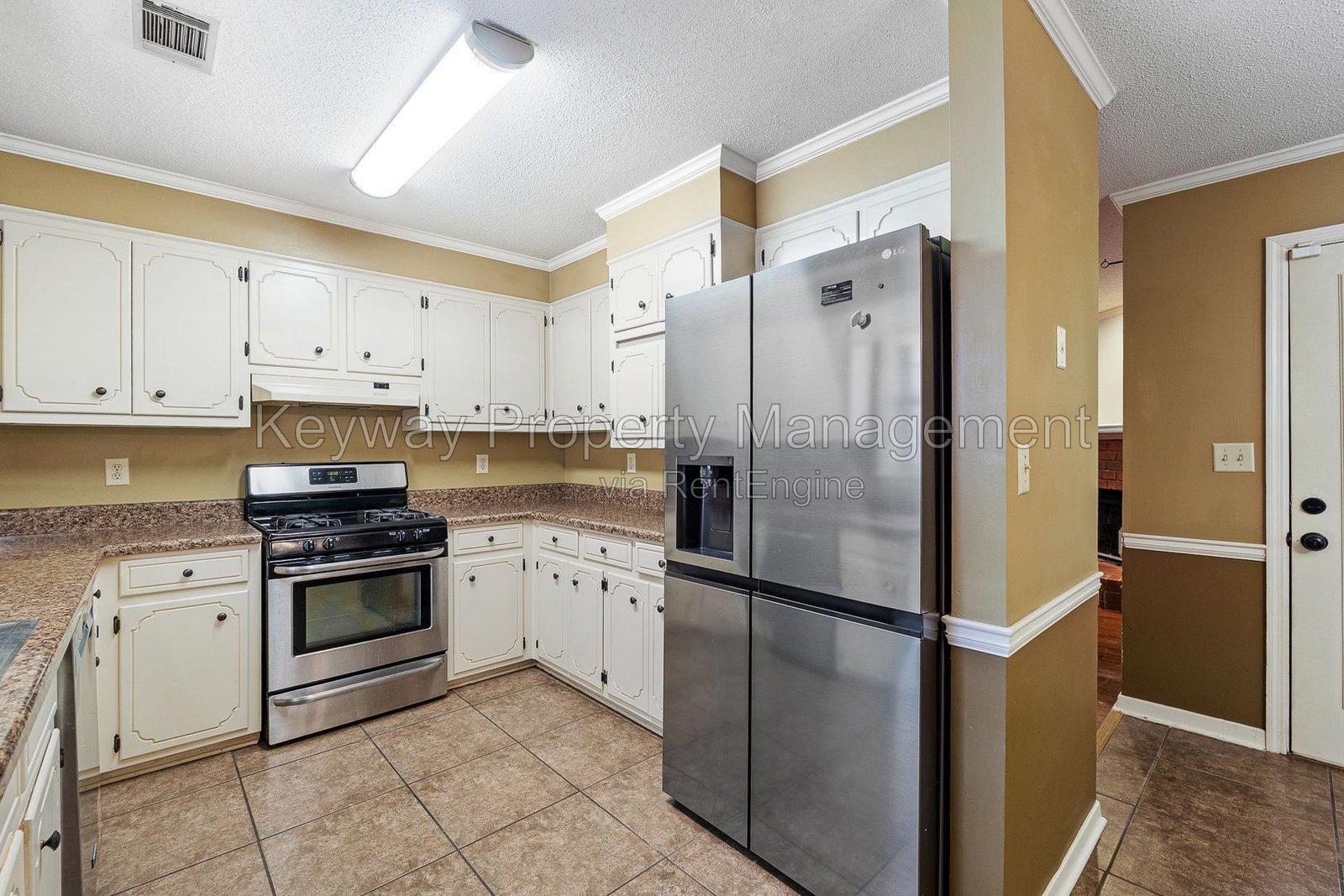 2919 Pointewest Drive - Pointewest property image