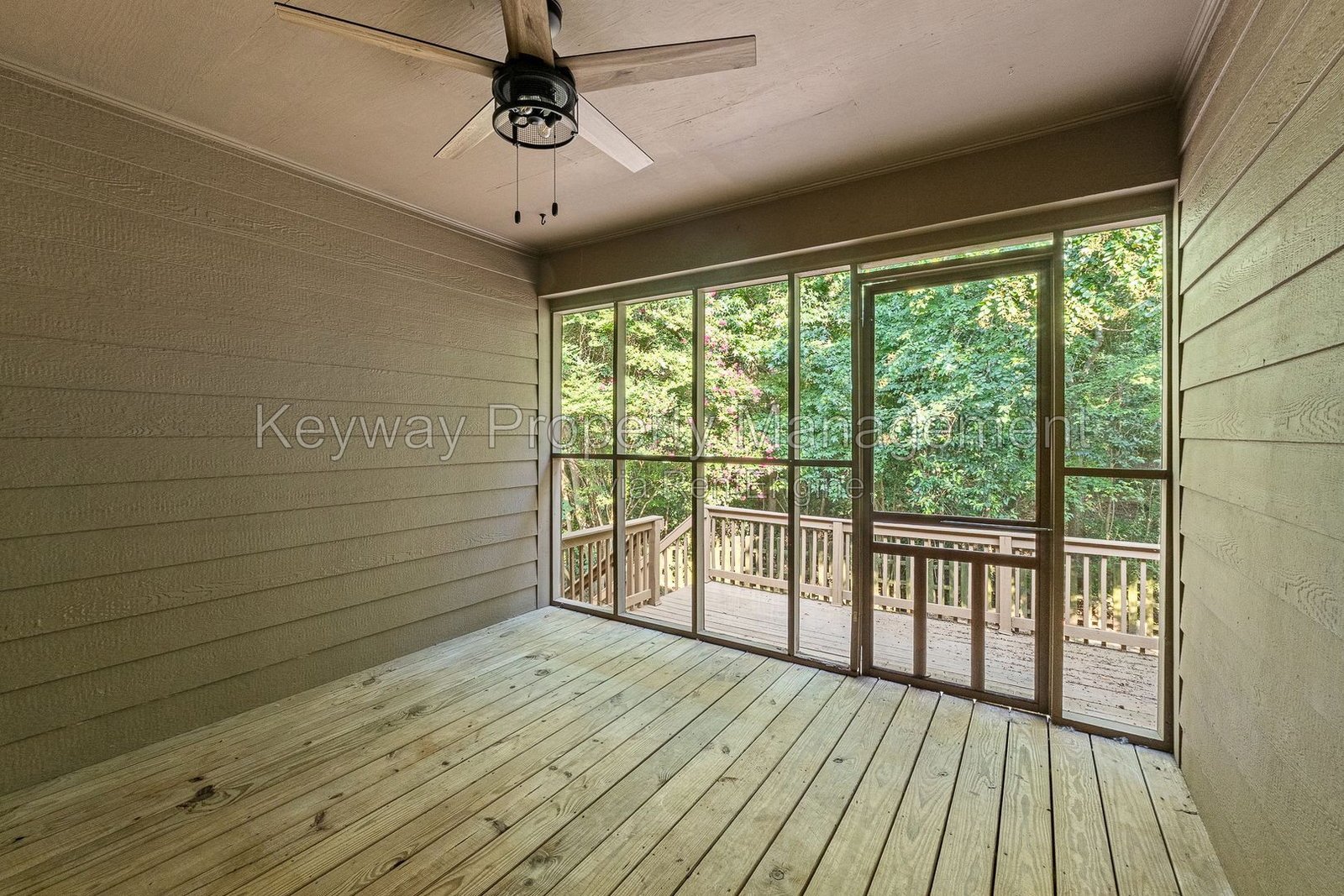 2919 Pointewest Drive - Pointewest property image