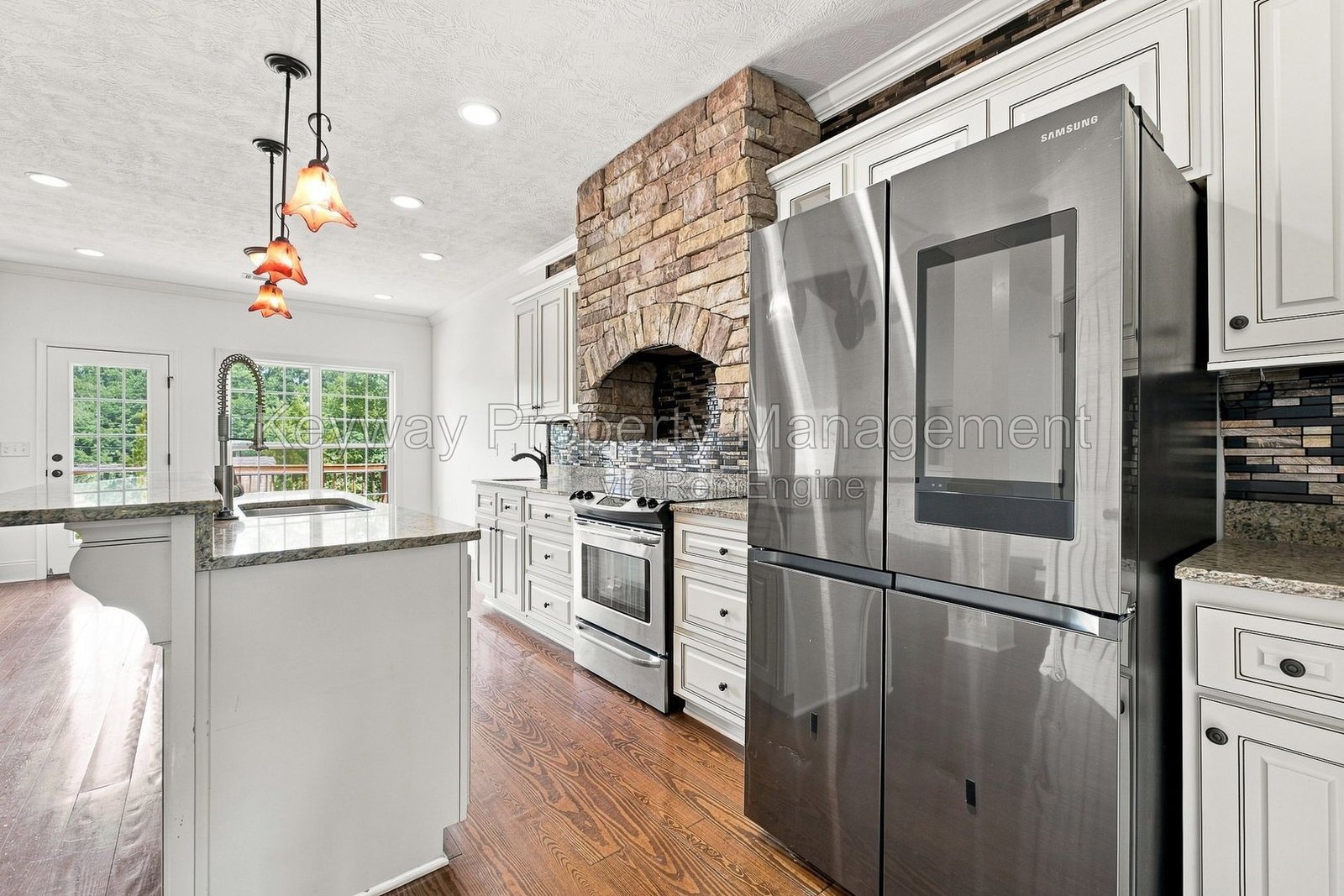880 Willow Way - Jones Creek property image