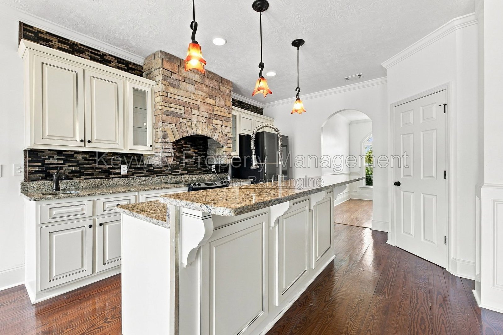 880 Willow Way - Jones Creek property image