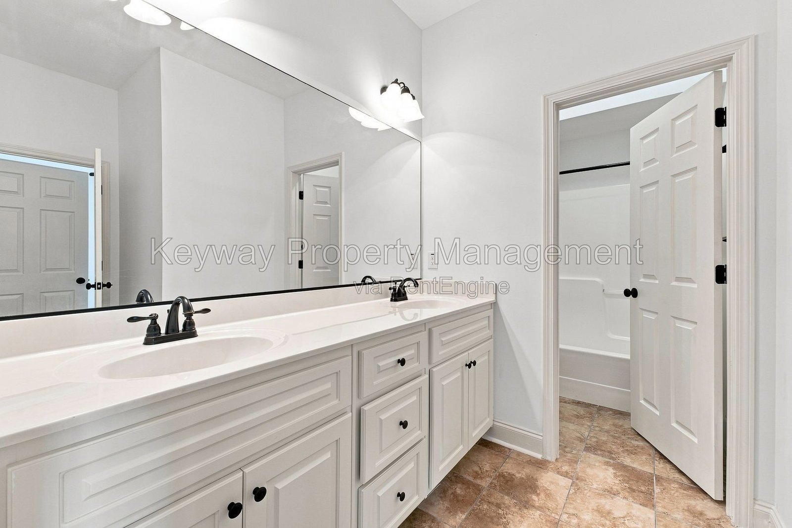 880 Willow Way - Jones Creek property image