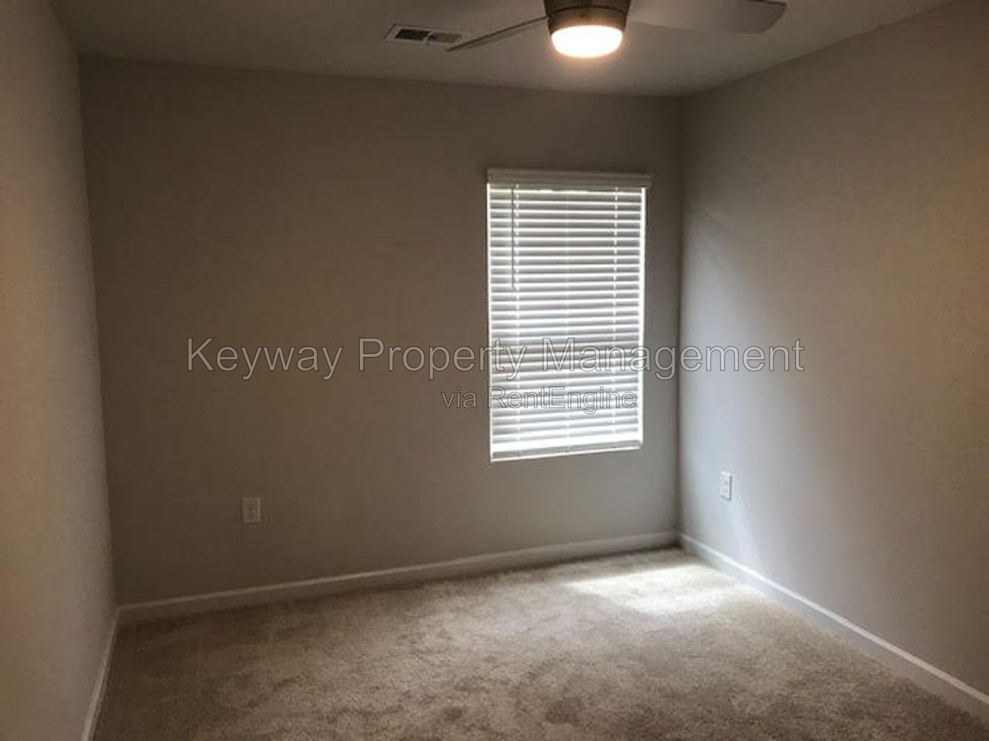 3625 Firestone Dr-Laurel Park property image