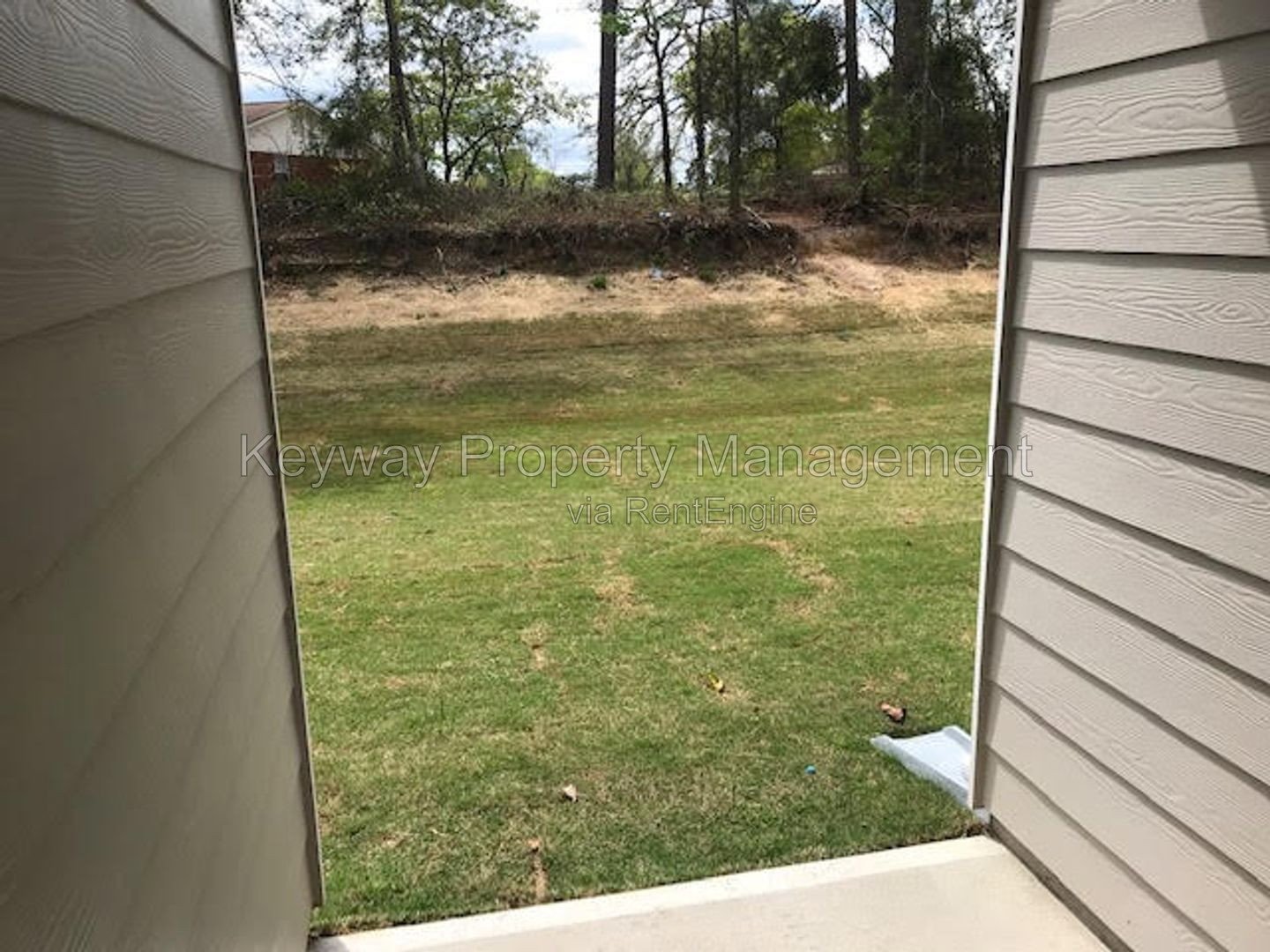 3625 Firestone Dr-Laurel Park property image