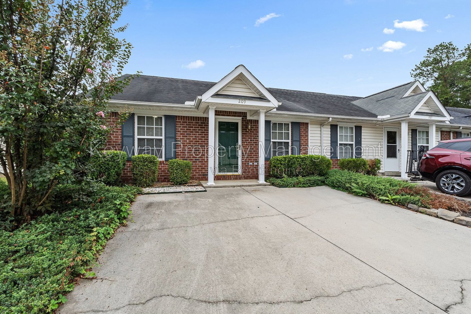 209 High point Way-The Villages Of Greenbrier property image