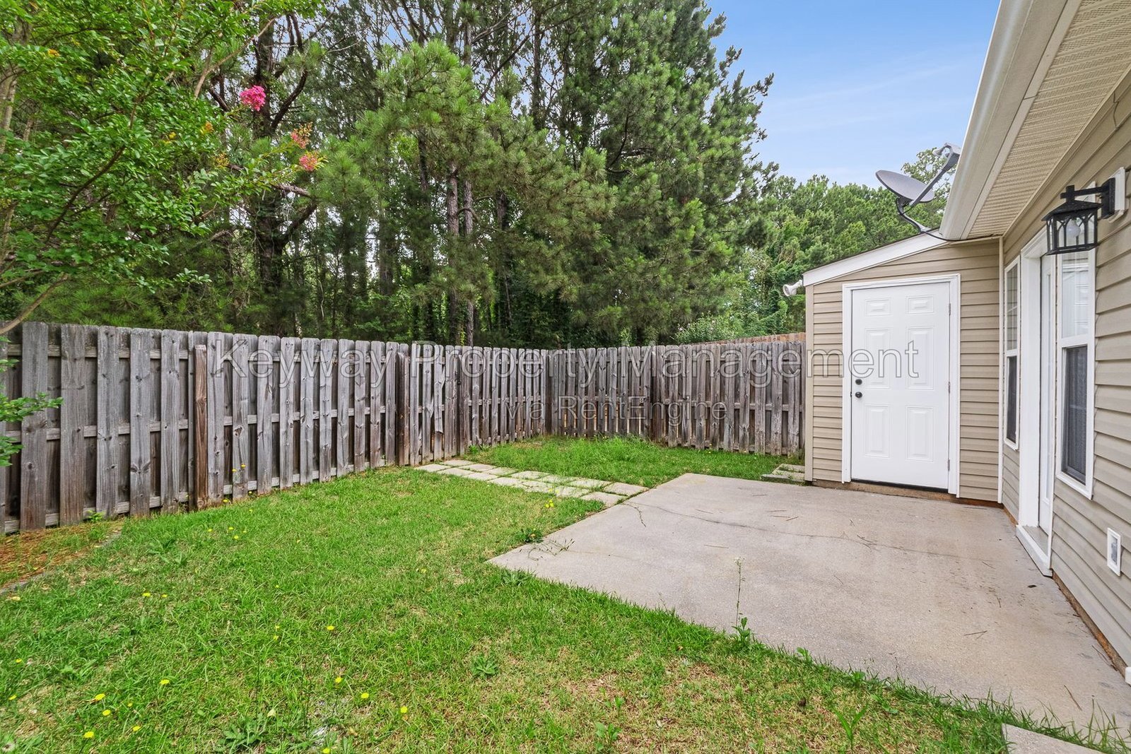 858 Pawley Court-Faircloth Commons property image