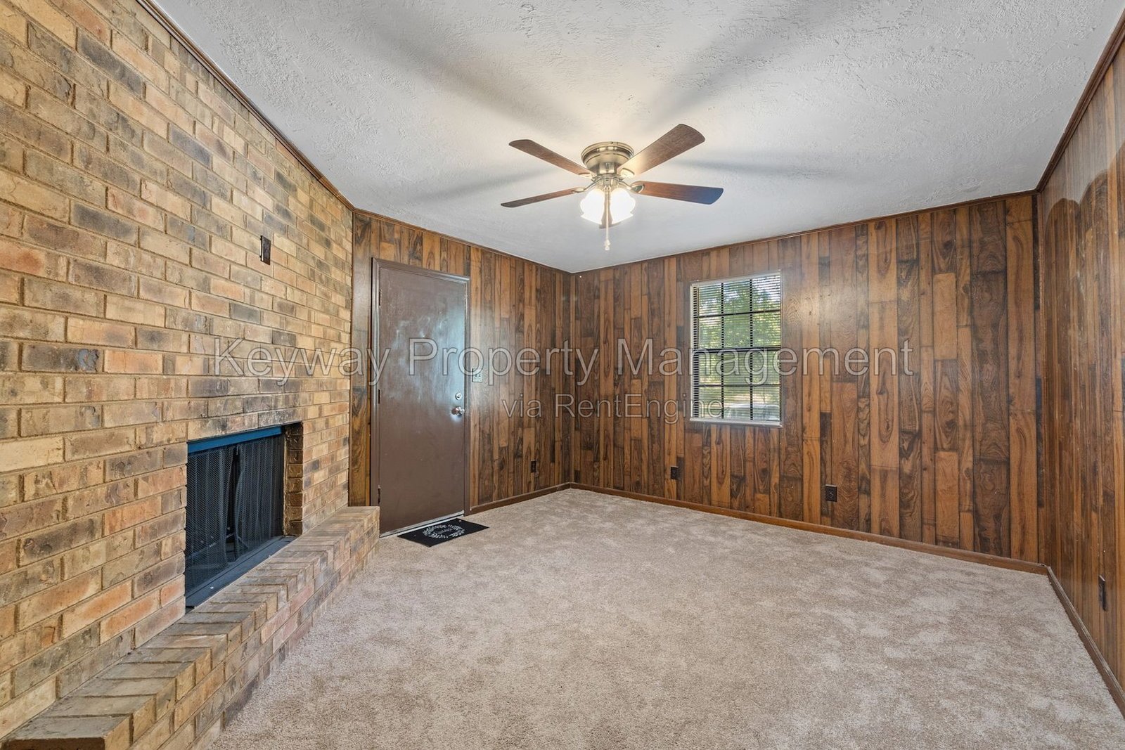 1916 Rock Spring Drive - Augusta property image