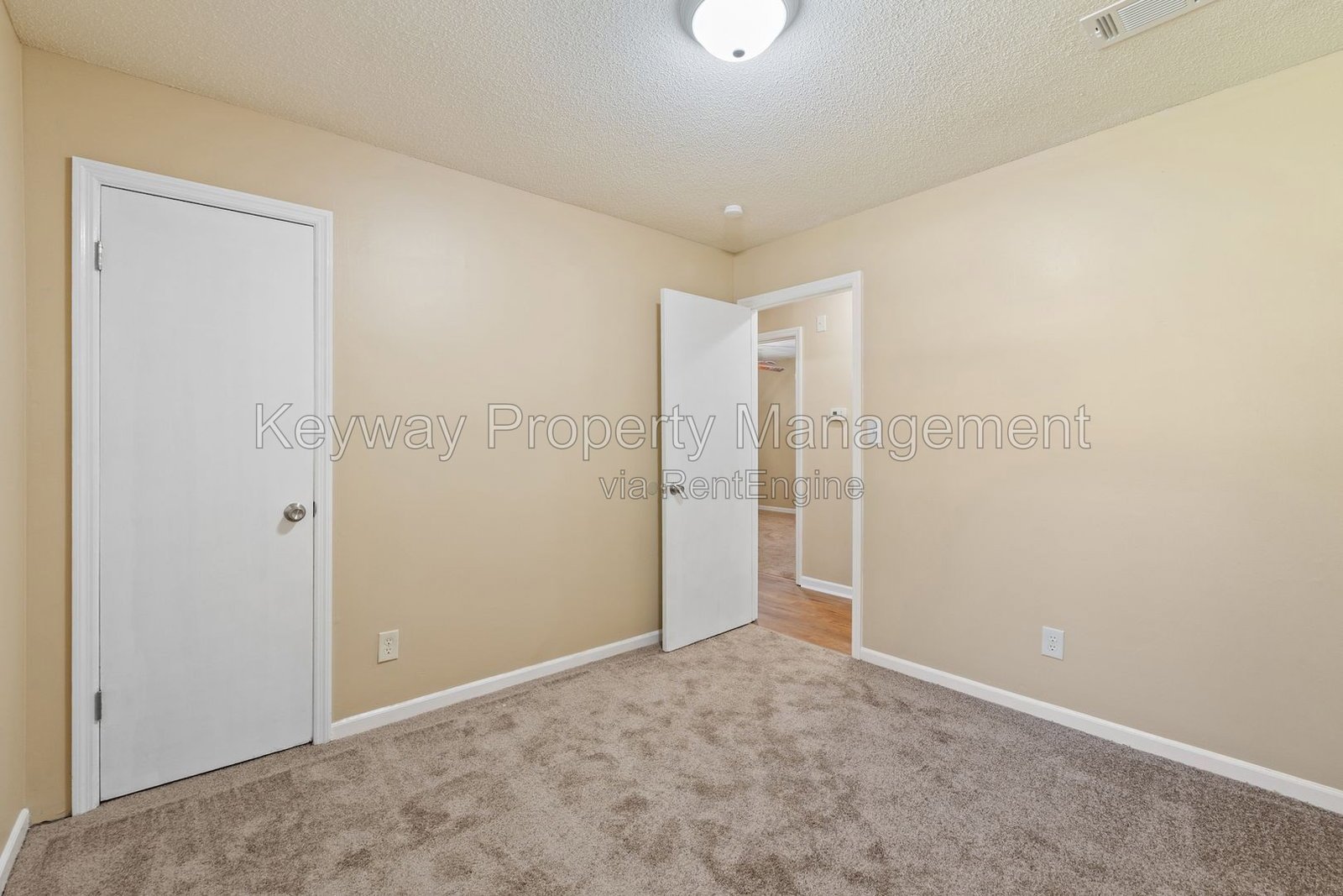 1916 Rock Spring Drive - Augusta property image