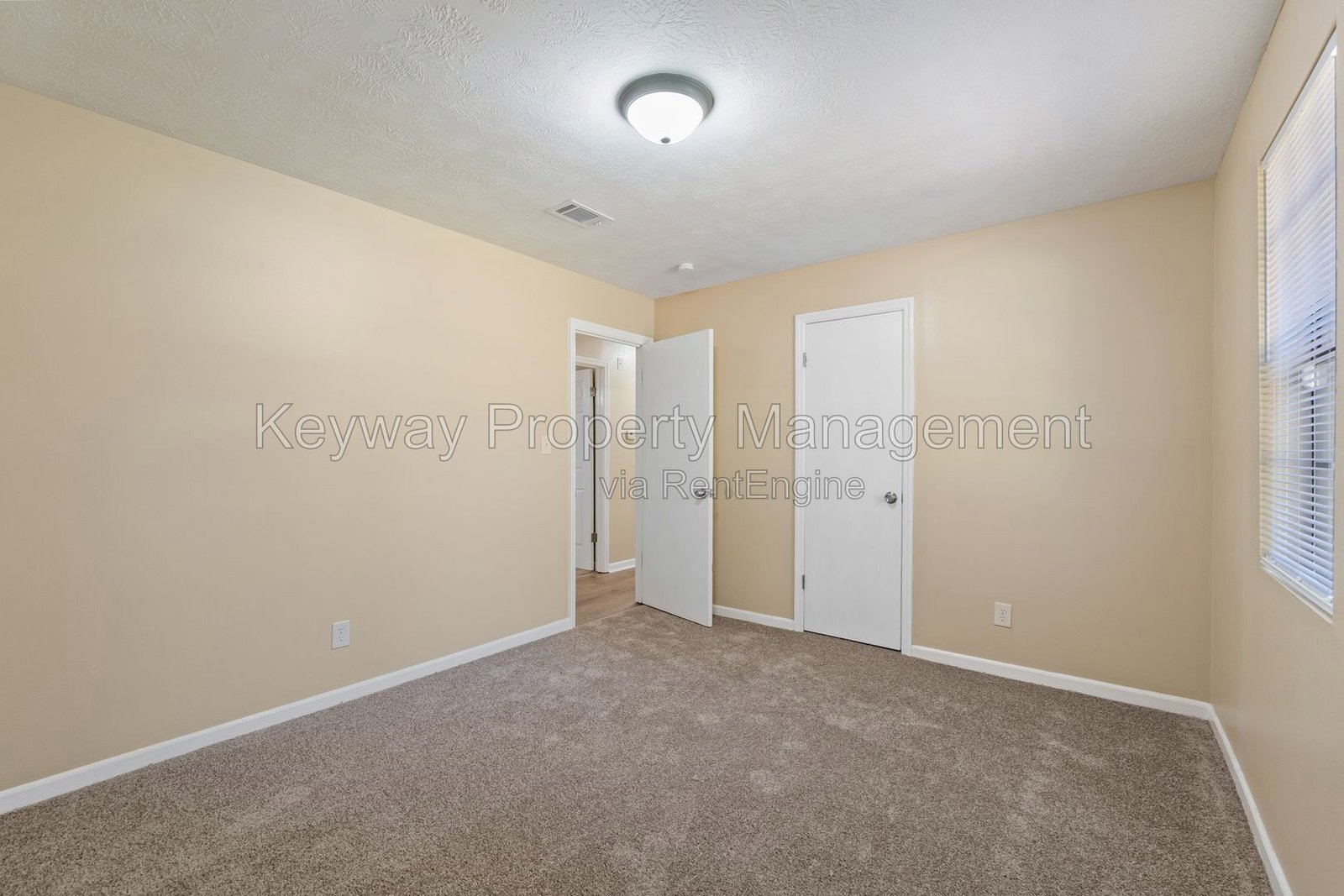 1916 Rock Spring Drive - Augusta property image