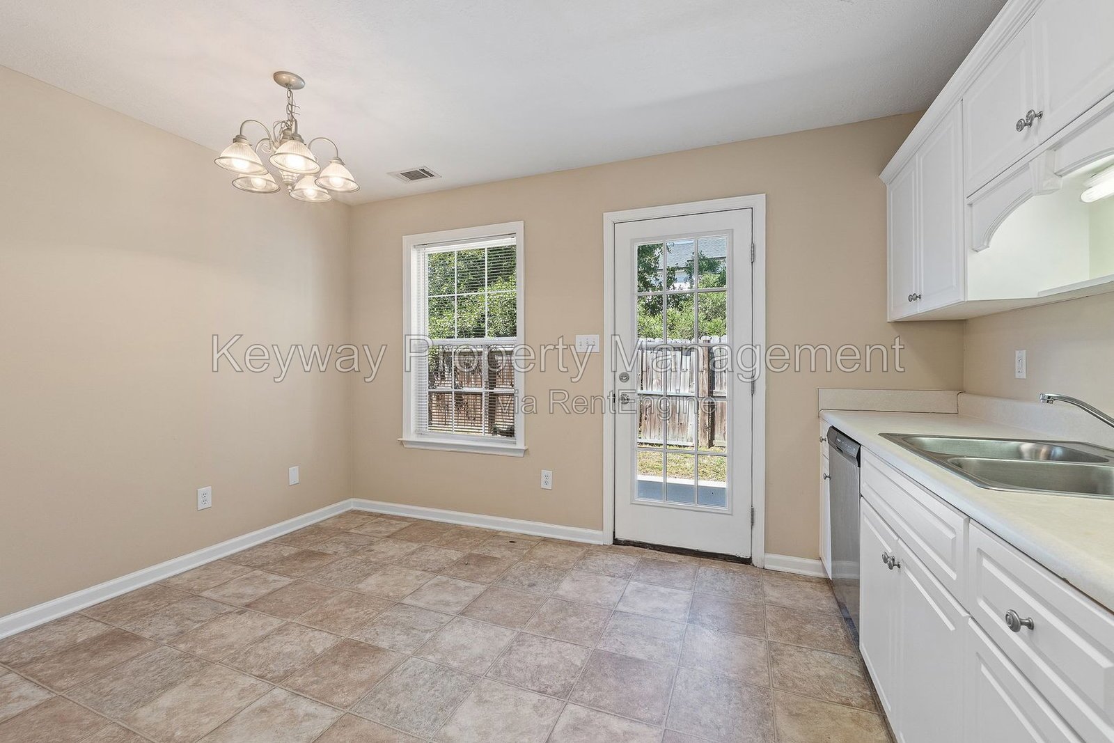 1527 Abby Way - Magnolia Villas property image