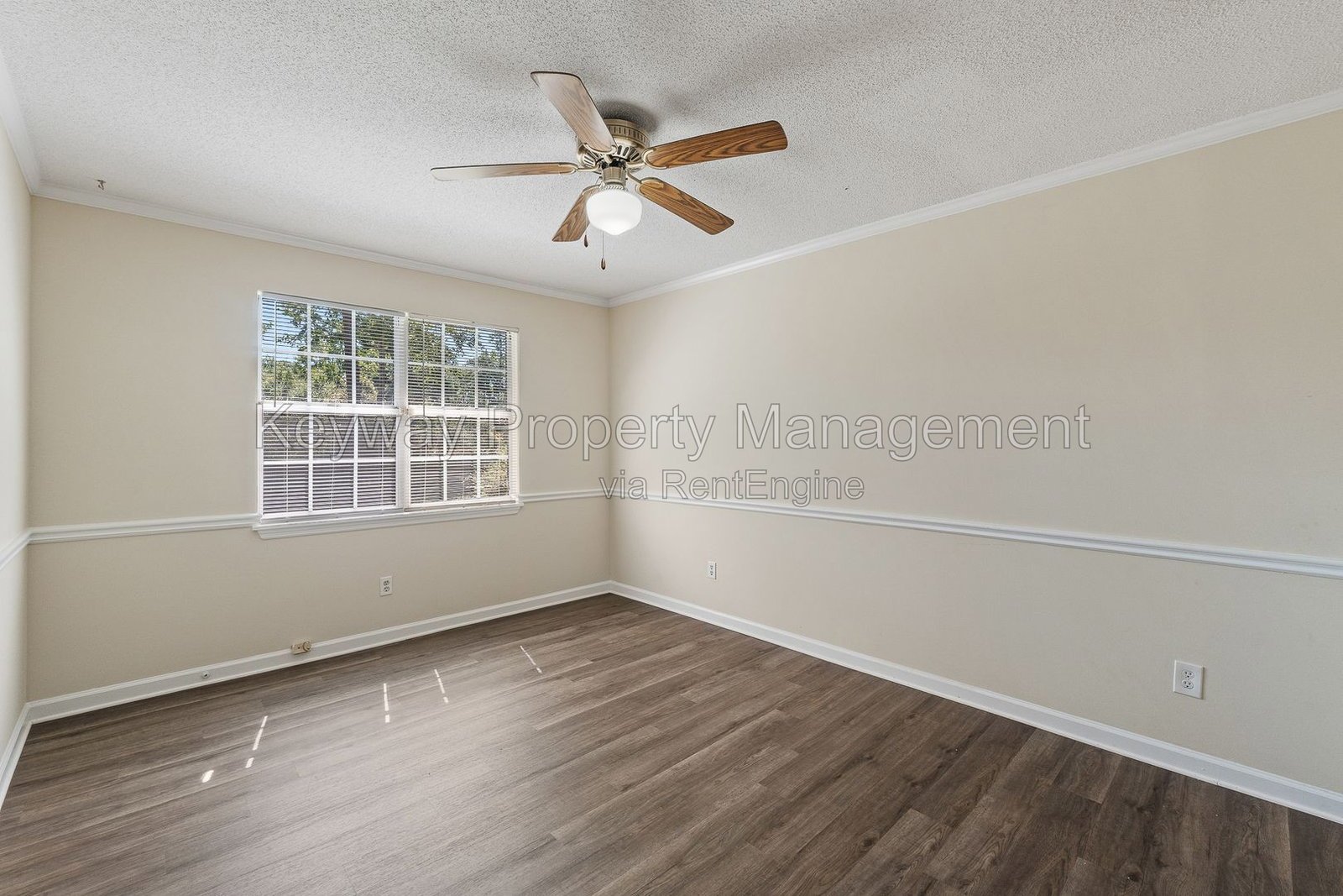 642 Clinton Way W - Fox Run property image