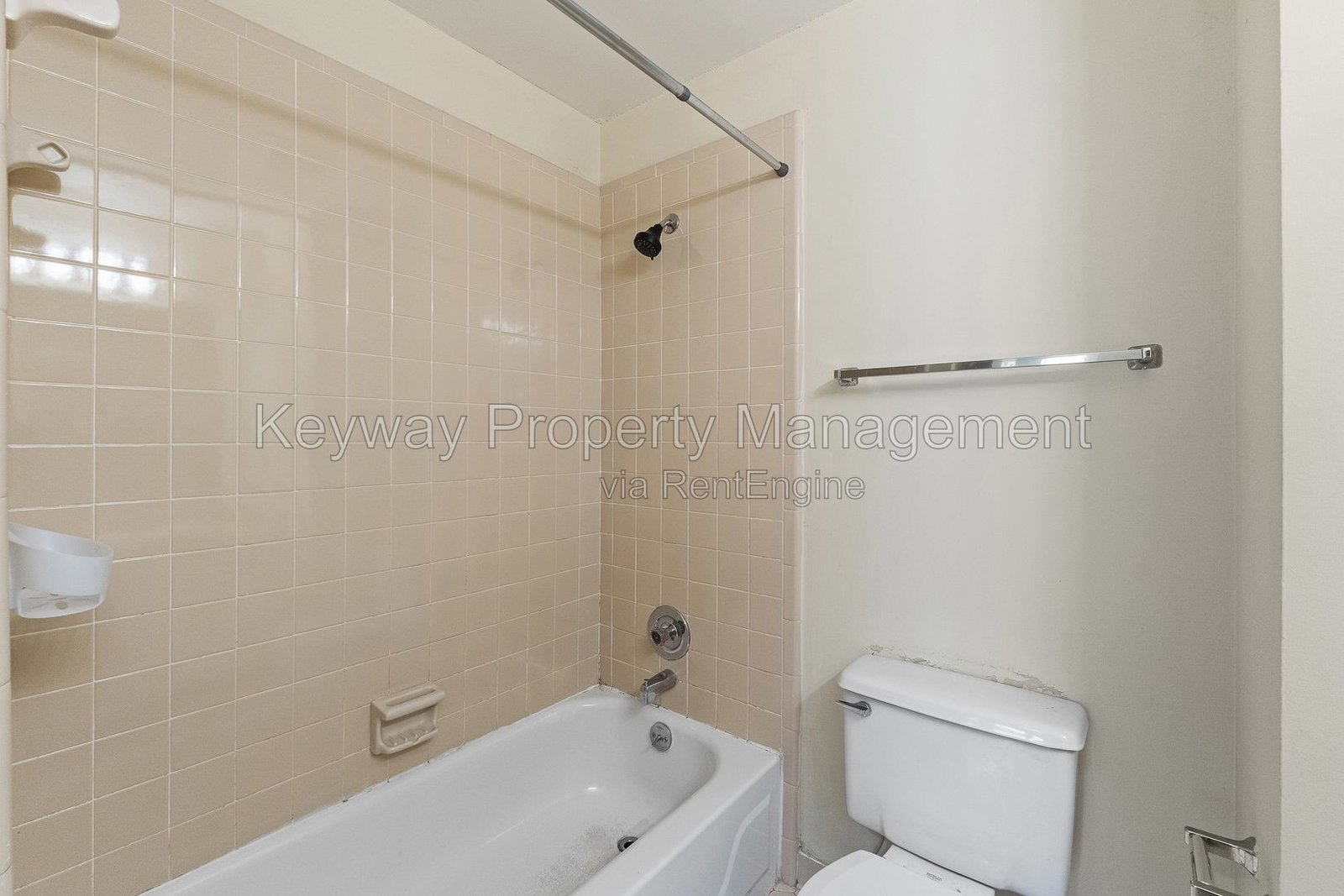642 Clinton Way W - Fox Run property image