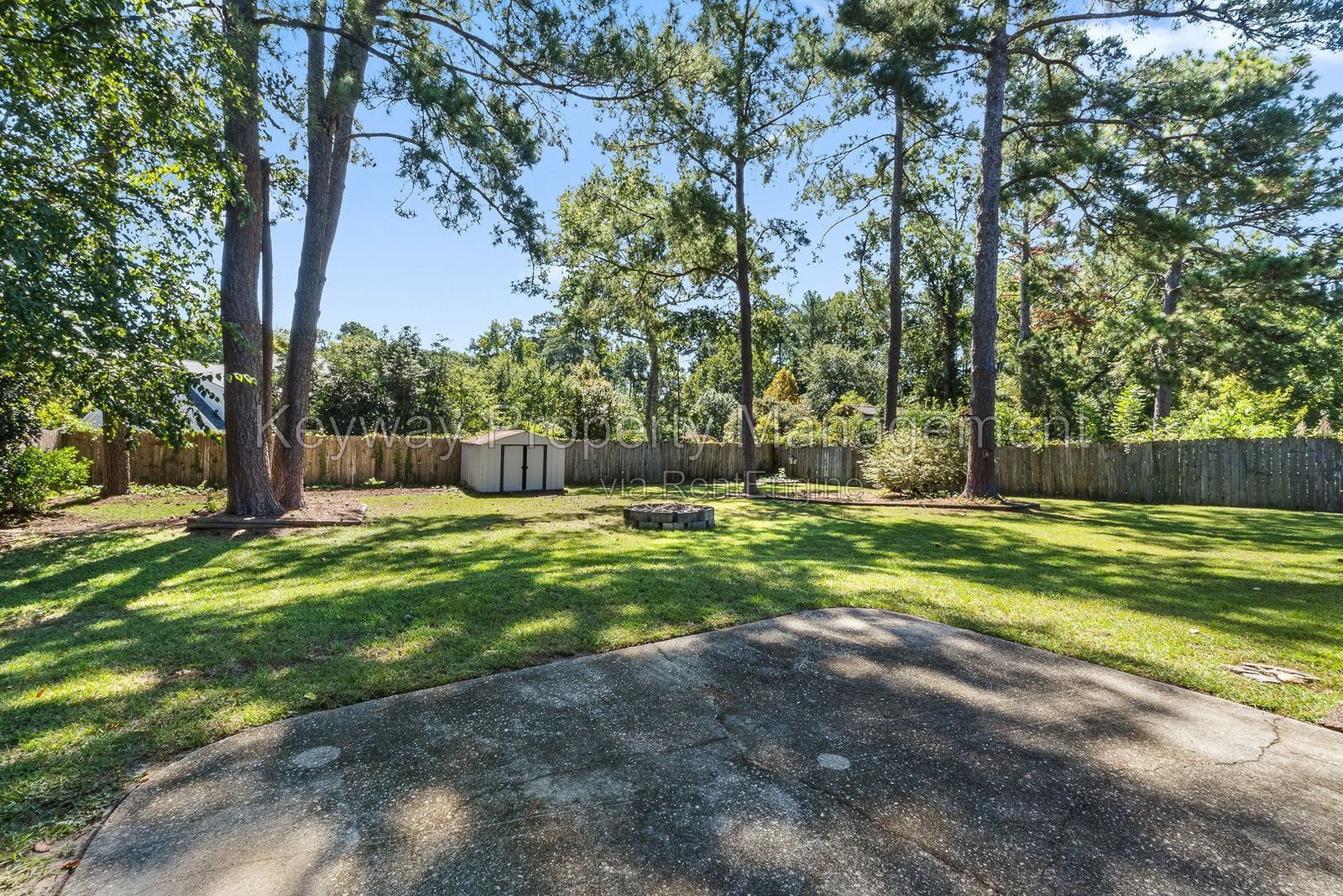 642 Clinton Way W - Fox Run property image