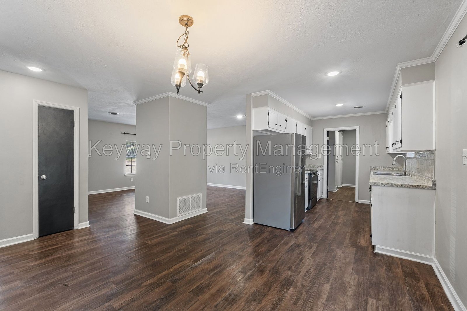 2159 Birch Court - Pepperidge property image