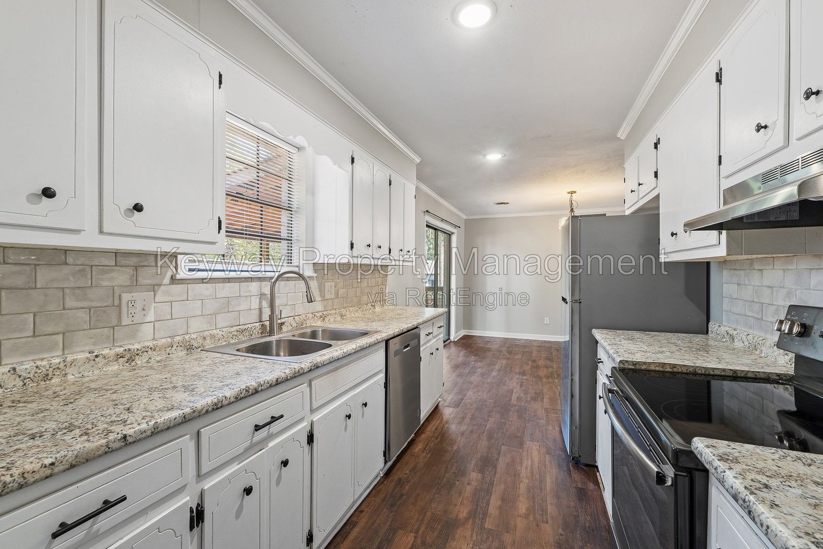 2159 Birch Court - Pepperidge property image