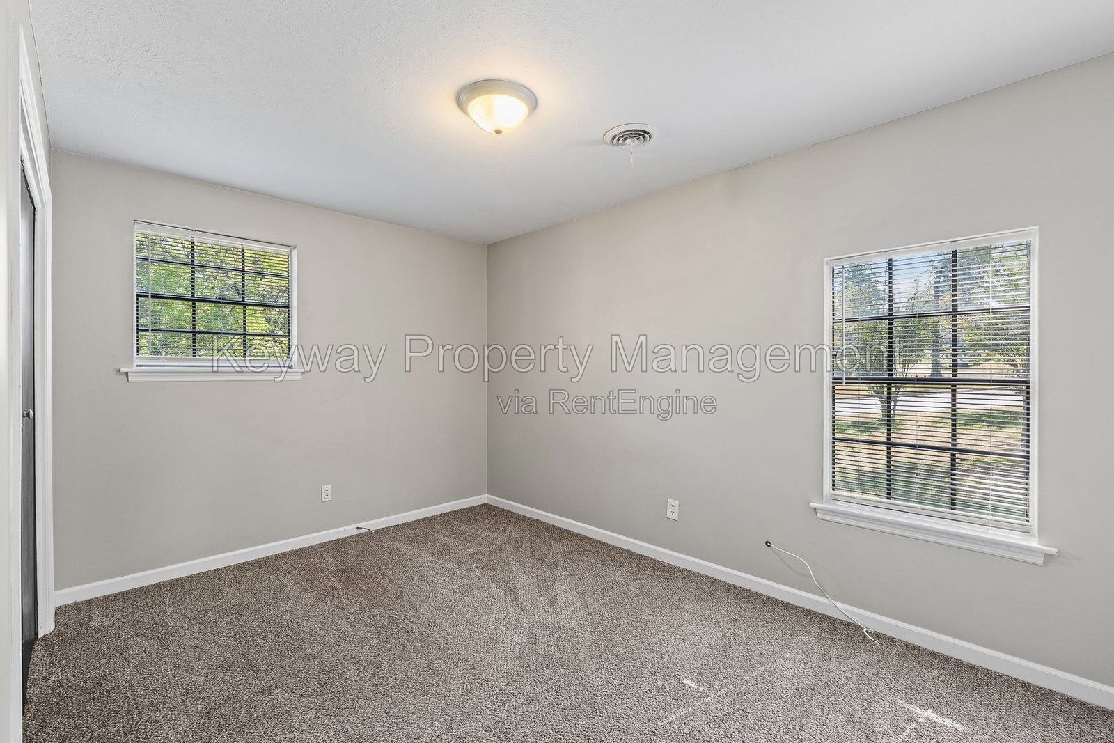 2159 Birch Court - Pepperidge property image