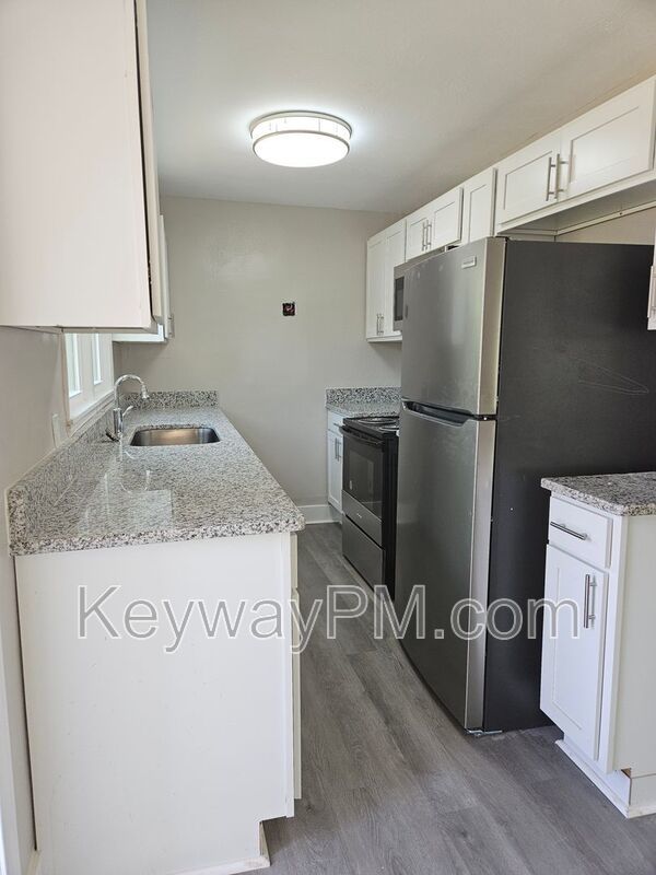 302 Crystal Lake Drive- North Augusta property image