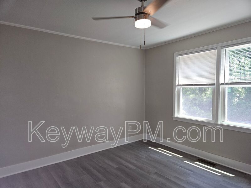 302 Crystal Lake Drive- North Augusta property image