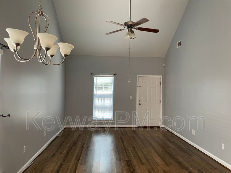 830 Landing Drive - Grove Landing property image