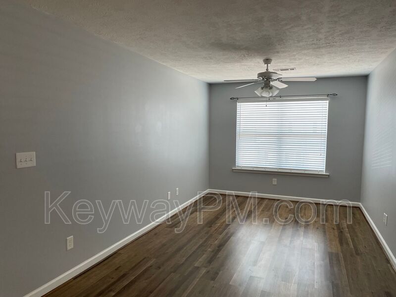 830 Landing Drive - Grove Landing property image